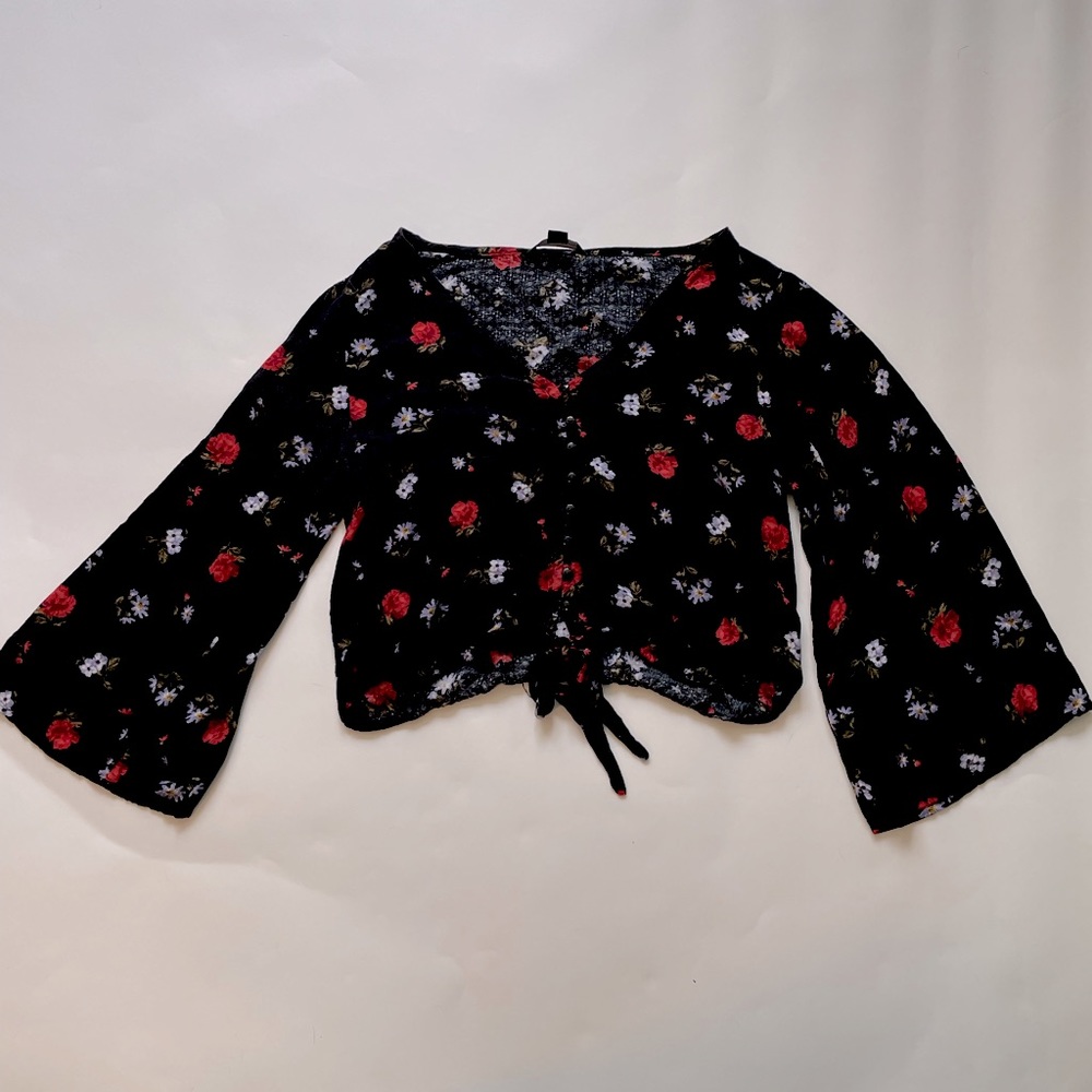 American Eagle Long Sleeve Tie Waist Blouse
